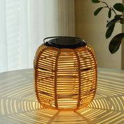 Solarbetriebene Rattanlaterne Dschungel-Deko.de